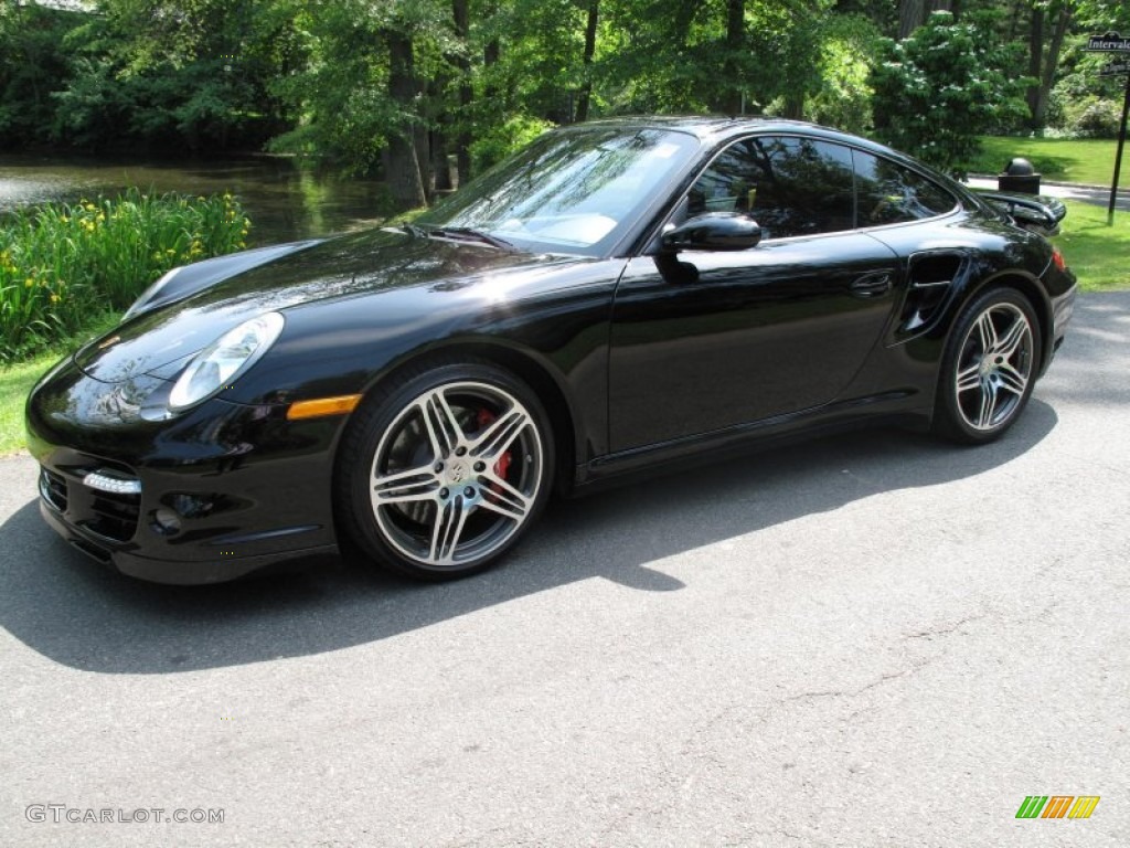 Black Porsche 911