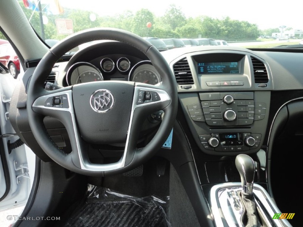 2011 Buick Regal CXL Ebony Dashboard Photo #50372337