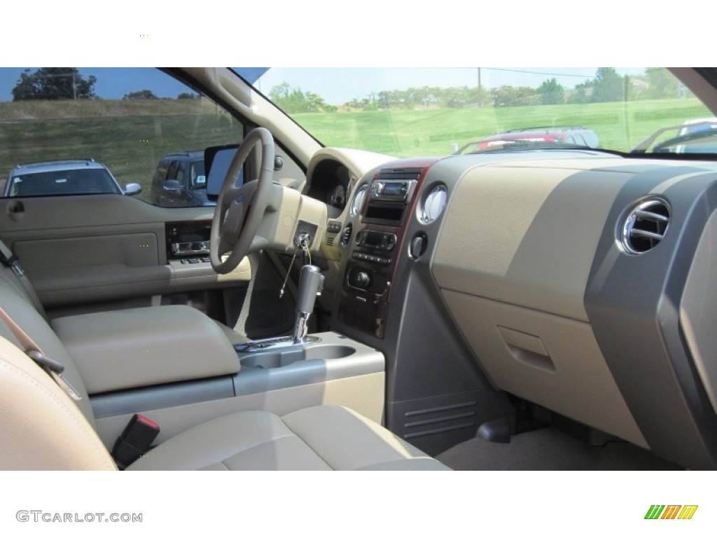 2005 F150 Lariat SuperCab 4x4 - Bright Red / Tan photo #30