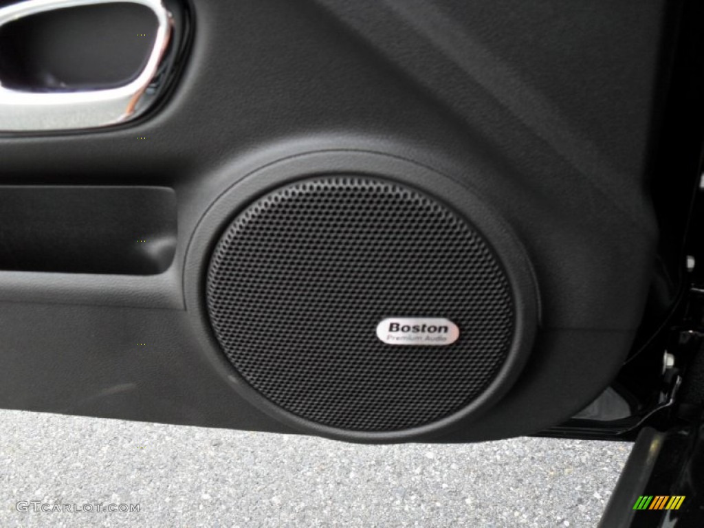 2011 Camaro LT Coupe - Black / Black photo #11