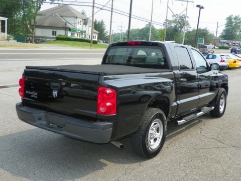 2008 Dodge Dakota ST Crew Cab 4x4 Data, Info and Specs