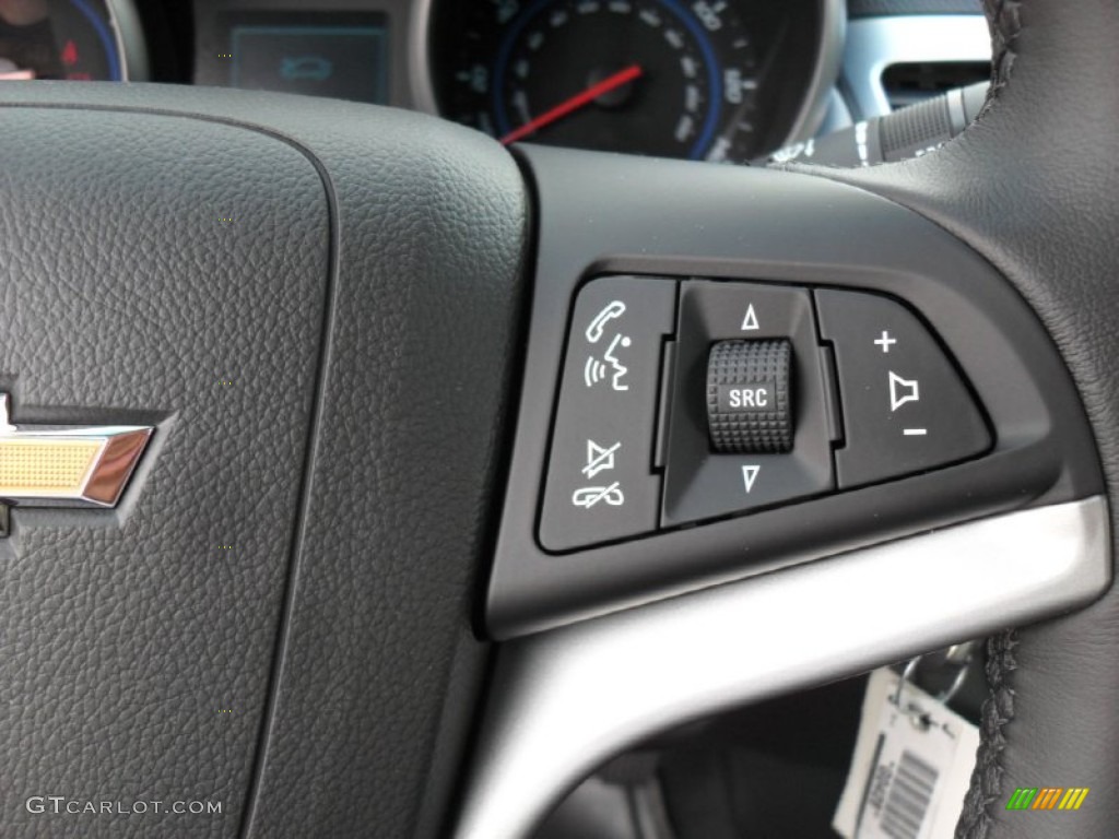 2011 Chevrolet Cruze ECO Controls Photo #50374932