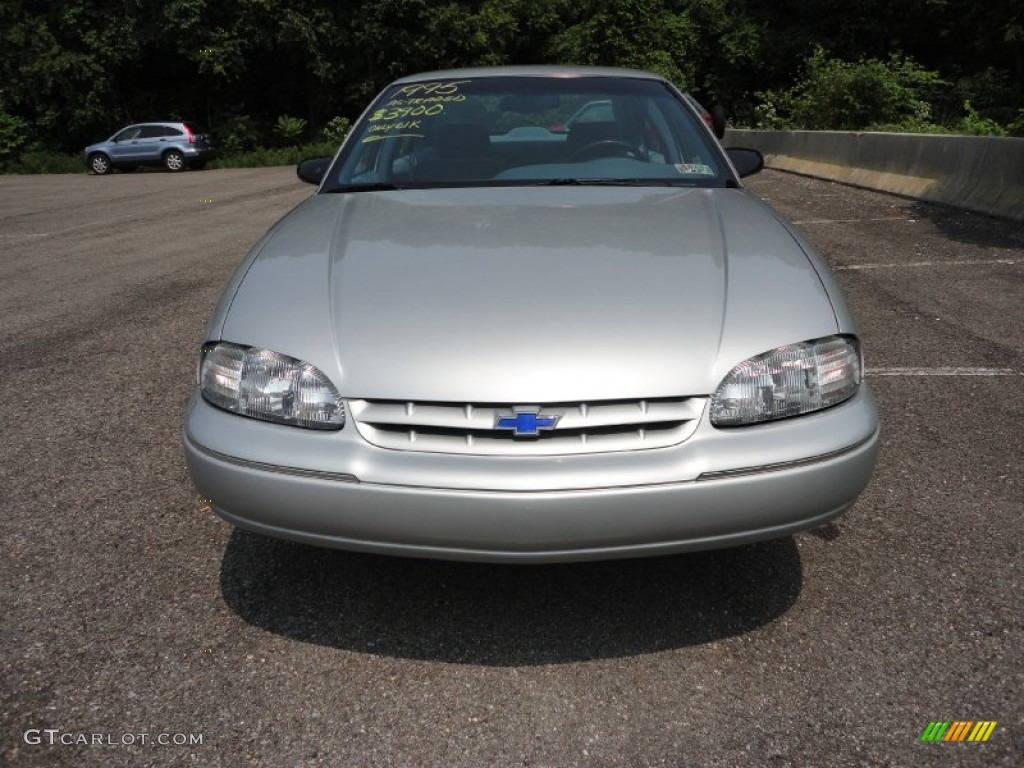 Silver Metallic 1995 Chevrolet Lumina Standard Lumina Model Exterior Photo #50375378