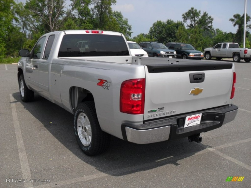 2011 Silverado 1500 LT Extended Cab 4x4 - Sheer Silver Metallic / Ebony photo #2