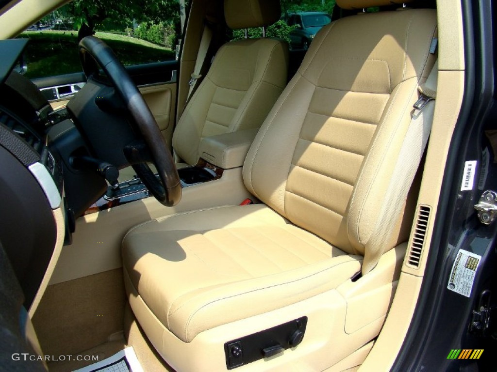 Pure Beige Interior 2008 Volkswagen Touareg 2 VR6 Photo #50376996