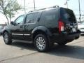 2008 Super Black Nissan Pathfinder LE V8 4x4  photo #5