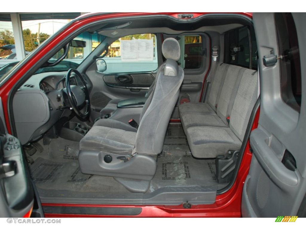 2001 F150 XLT SuperCab - Toreador Red Metallic / Medium Graphite photo #18