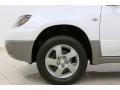 2004 Mitsubishi Outlander XLS AWD Wheel and Tire Photo