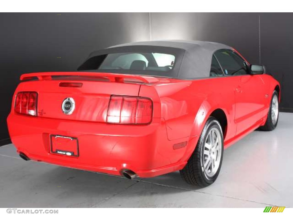 2006 Mustang GT Premium Convertible - Torch Red / Dark Charcoal photo #5