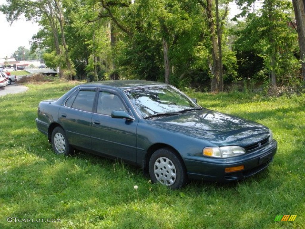 1996 Camry LE Sedan - Dark Emerald Green Metallic / Gray photo #6