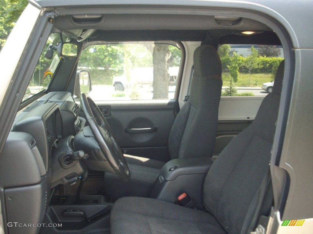 2004 Wrangler Unlimited 4x4 - Light Khaki Metallic / Dark Slate Gray photo #9