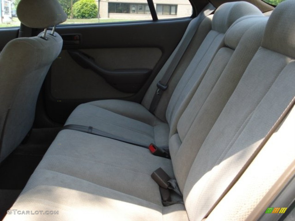 1996 Camry LE Sedan - Dark Emerald Green Metallic / Gray photo #17