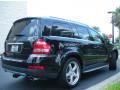 Obsidian Black Metallic - GL 550 4Matic Photo No. 6