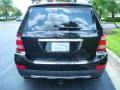 Obsidian Black Metallic - GL 550 4Matic Photo No. 7