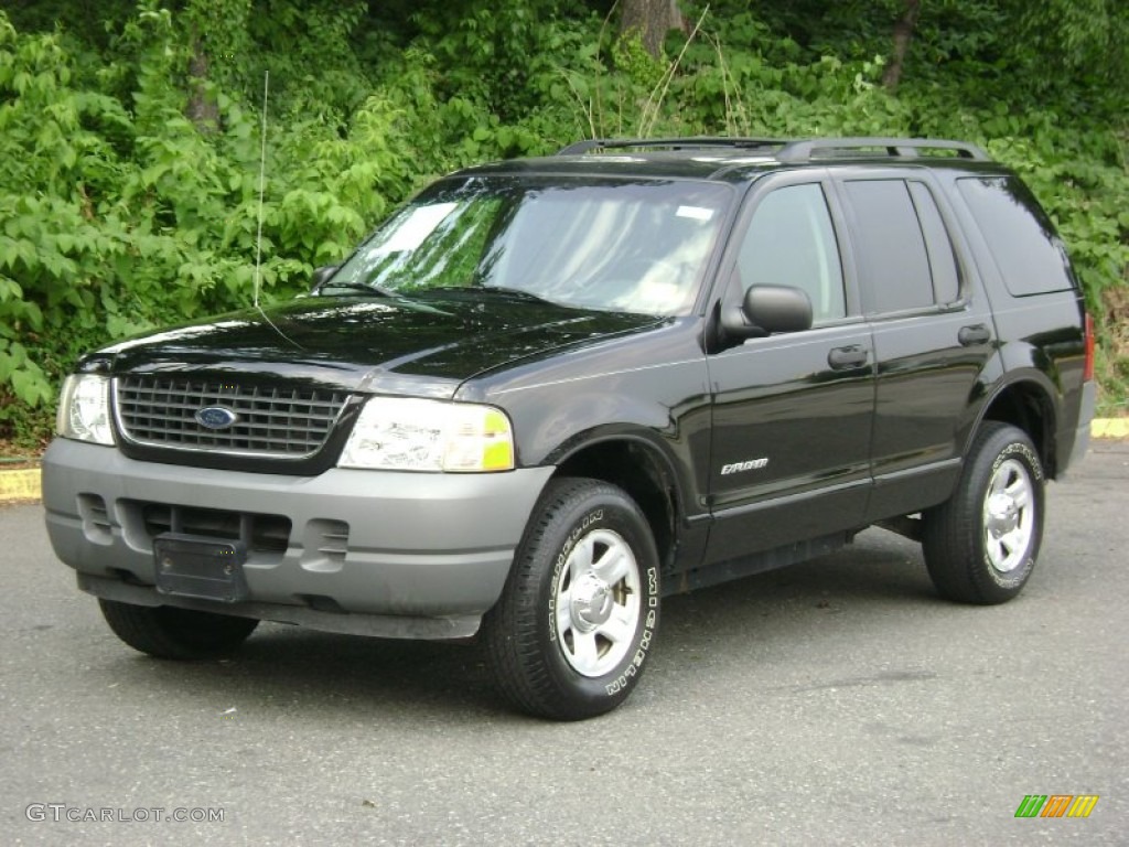 2002 Explorer XLS 4x4 - Black Clearcoat / Graphite photo #1