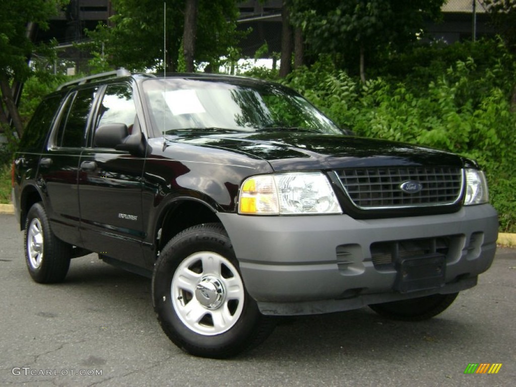 2002 Explorer XLS 4x4 - Black Clearcoat / Graphite photo #23
