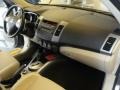 2010 Quartz Brown Metallic Mitsubishi Outlander SE 4WD  photo #23