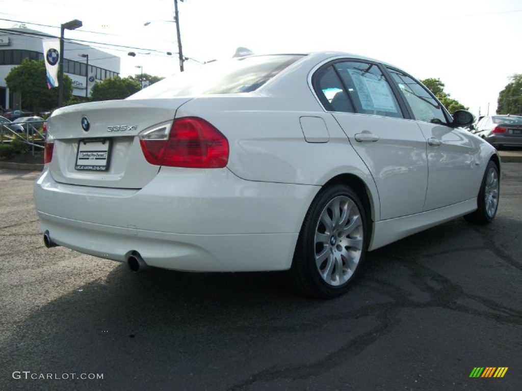 2007 3 Series 335xi Sedan - Alpine White / Black photo #4