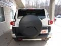 Iceberg White - FJ Cruiser 4WD Photo No. 3