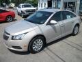 Gold Mist Metallic - Cruze LT Photo No. 7