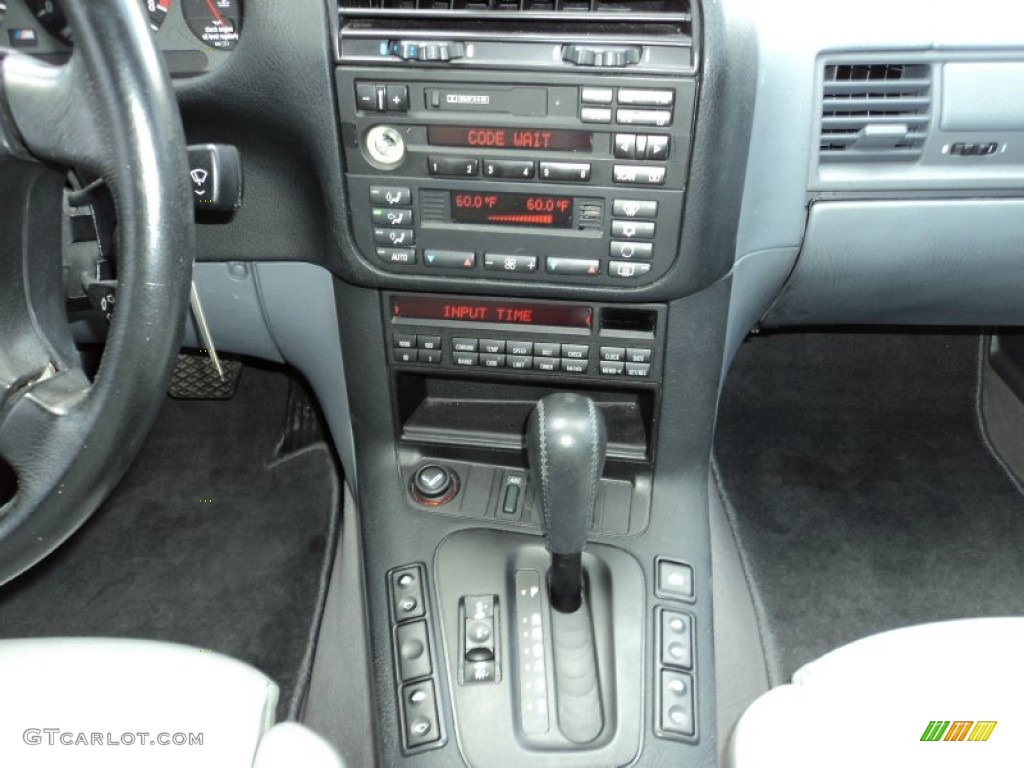 1998 BMW M3 Sedan Controls Photos