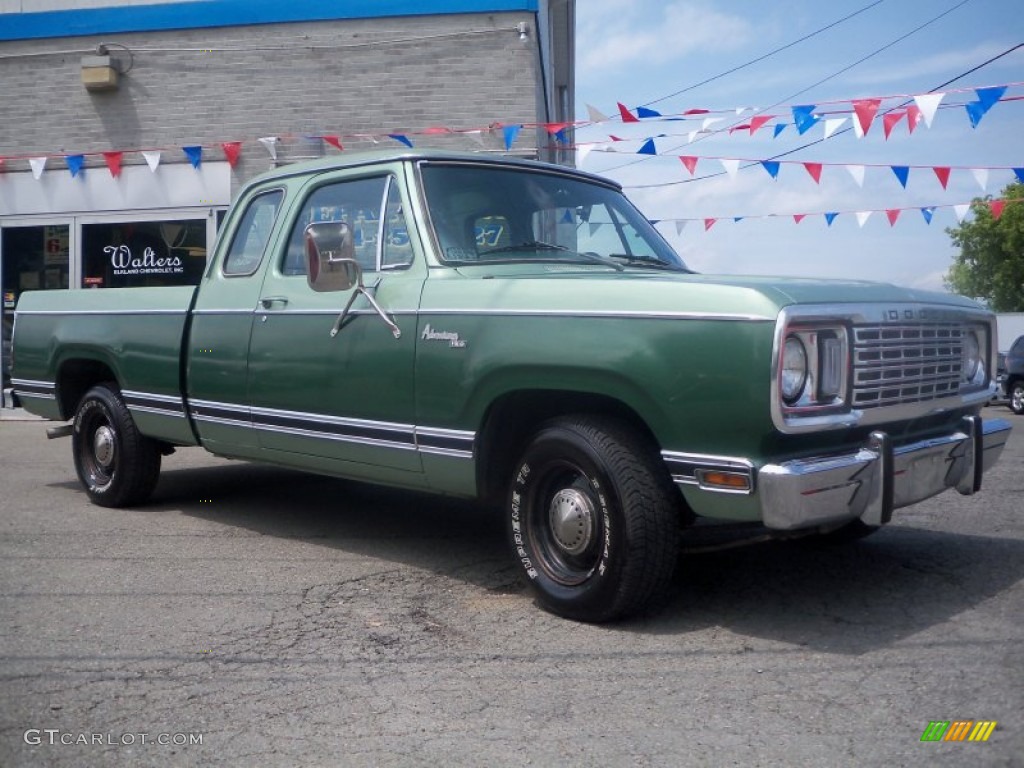 1977 D Series Truck D100 Club Cab Adventurer - Jade Green / Green photo #3