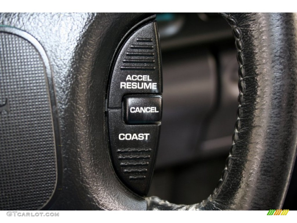 2000 Dodge Ram 1500 Sport Extended Cab 4x4 Controls Photo #50393661