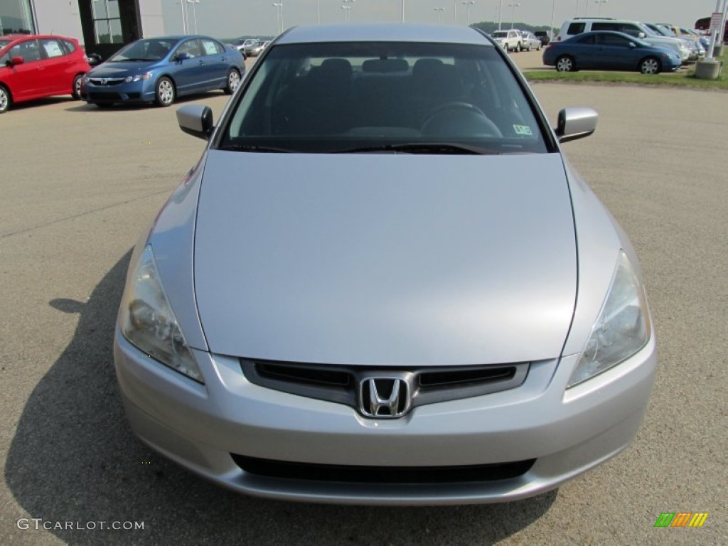 2003 Accord LX Sedan - Satin Silver Metallic / Gray photo #16