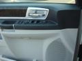 Stone White - Grand Caravan SXT Photo No. 11