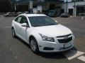 Summit White - Cruze LT Photo No. 7