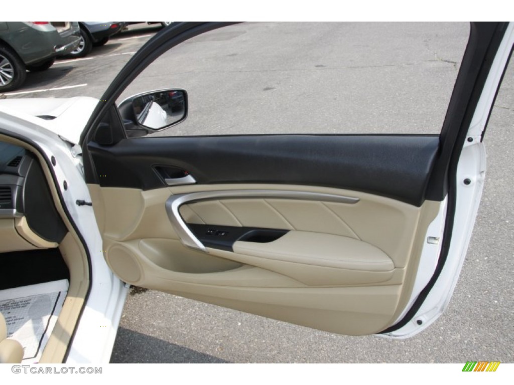2009 Honda Accord EX Coupe Gray Door Panel Photo #50398542