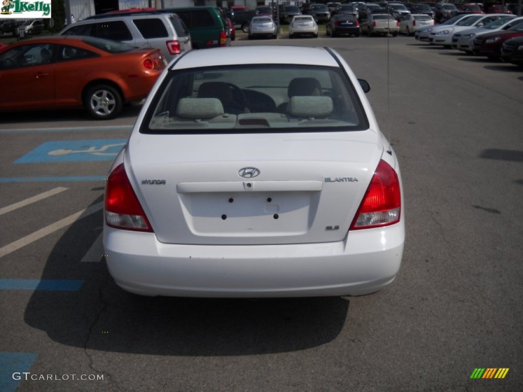 2002 Elantra GLS Sedan - Nordic White / Beige photo #4