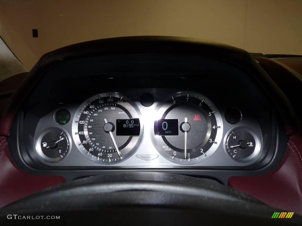 2006 Aston Martin V8 Vantage Coupe Gauges Photo #50399631