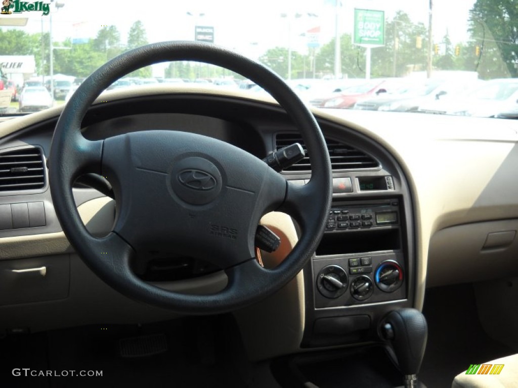 2002 Elantra GLS Sedan - Nordic White / Beige photo #12