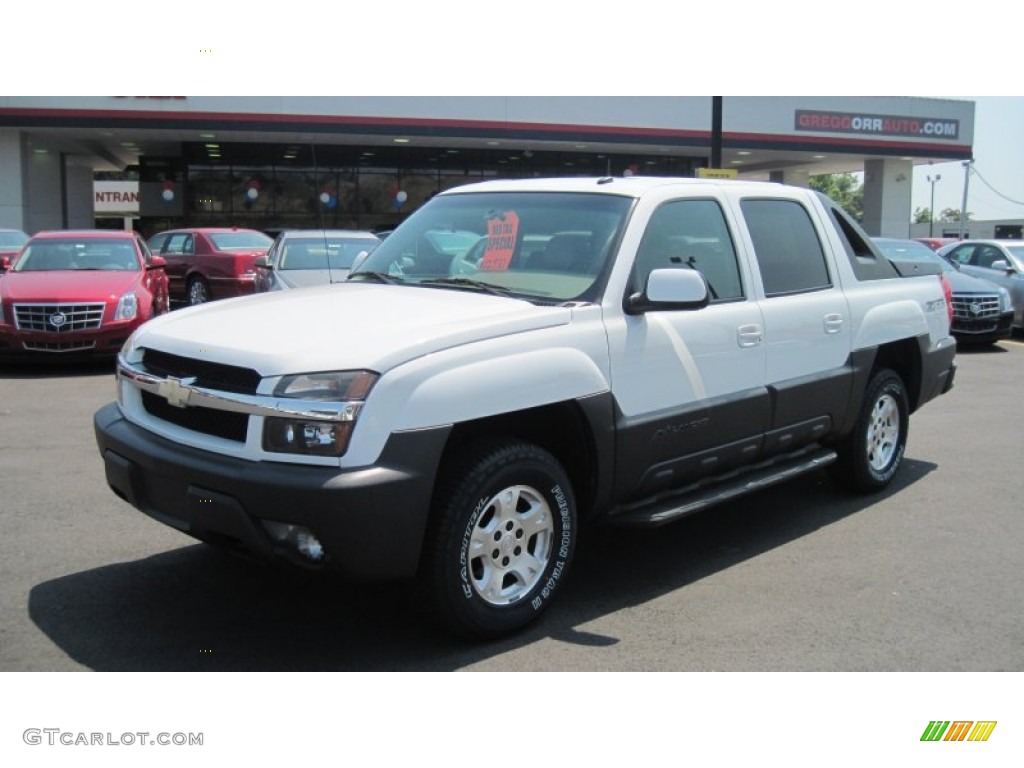 Summit White Chevrolet Avalanche