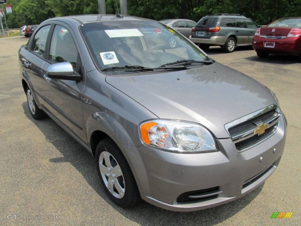 Medium Gray 2011 Chevrolet Aveo LT Sedan Exterior Photo #50400786