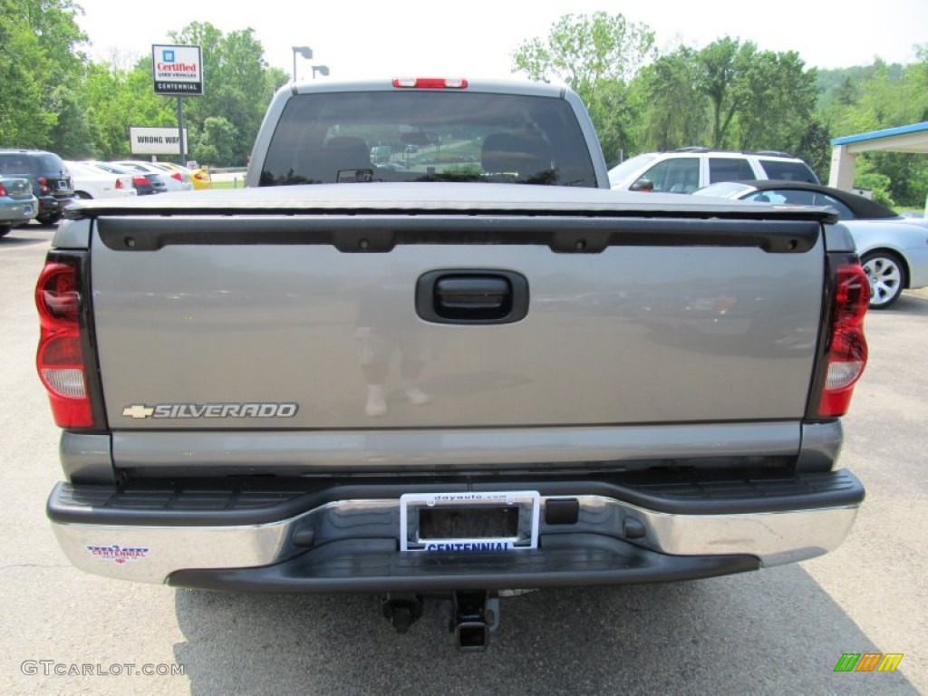 Graystone Metallic 2007 Chevrolet Silverado 1500 Classic Z71 Extended Cab 4x4 Exterior Photo #50403439
