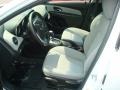 Summit White - Cruze LT Photo No. 2