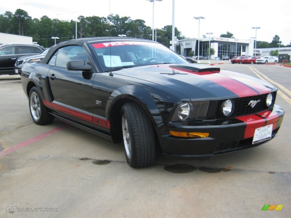 Black 2005 Ford Mustang GT Premium Convertible Exterior Photo #50405074