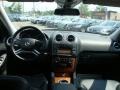 Black - ML 350 4Matic Photo No. 14