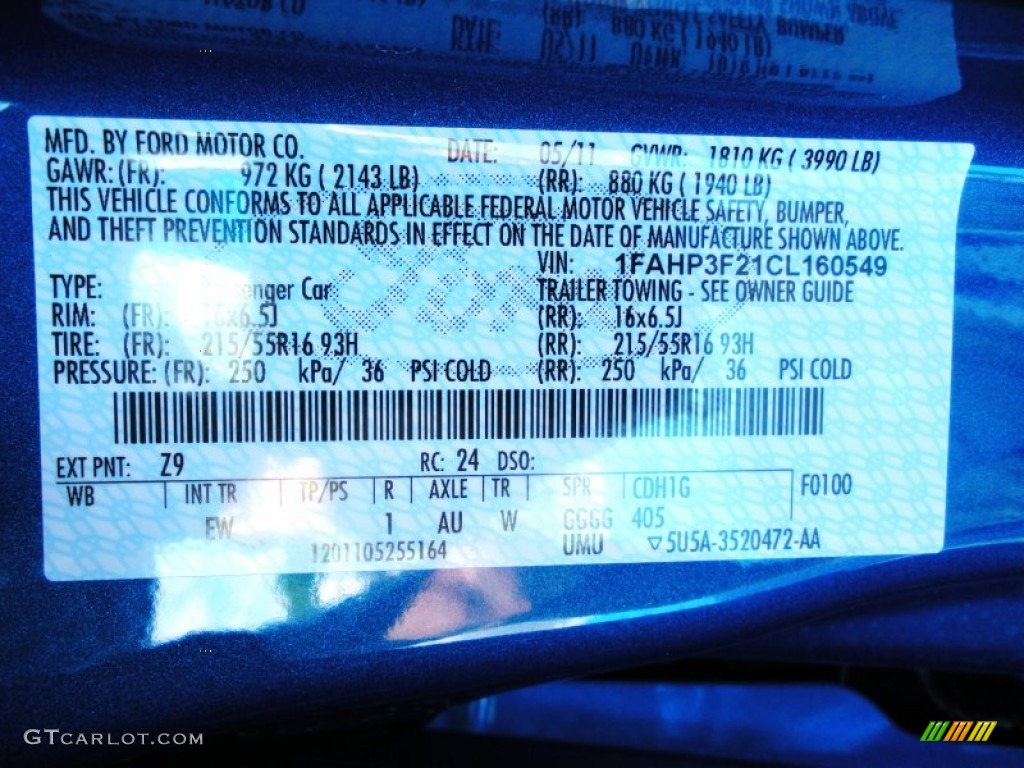 2012 Focus SE SFE Sedan - Blue Candy Metallic / Charcoal Black photo #12
