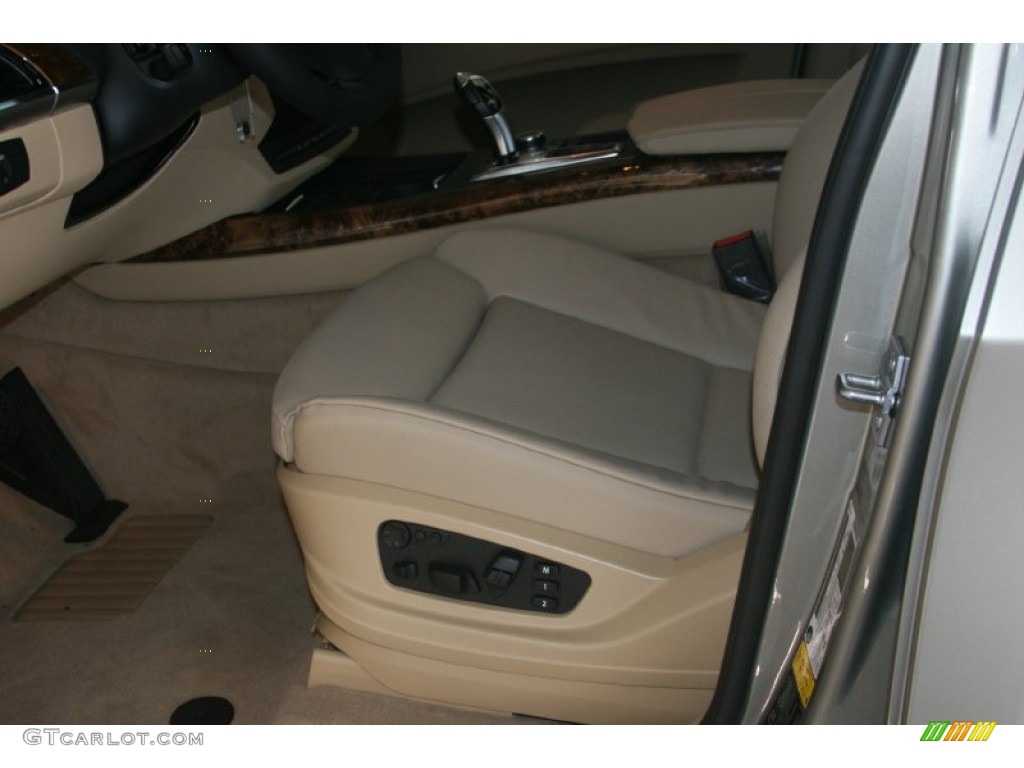 2011 X5 xDrive 35d - Platinum Bronze Metallic / Sand Beige photo #12