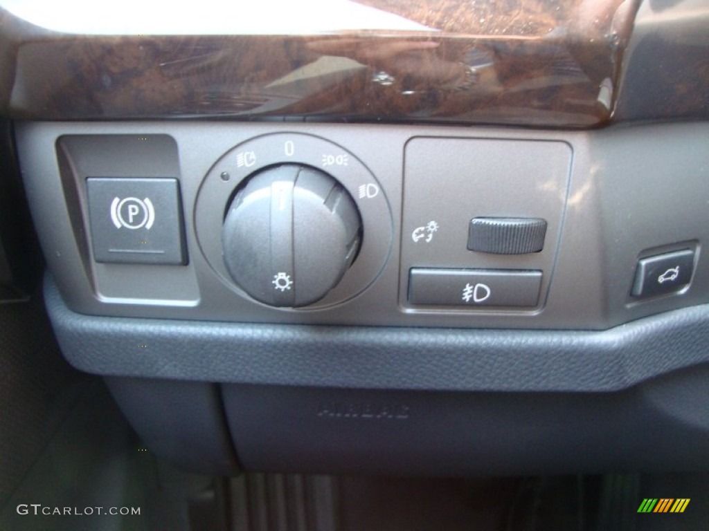 2005 BMW 7 Series 745i Sedan Controls Photo #50412313
