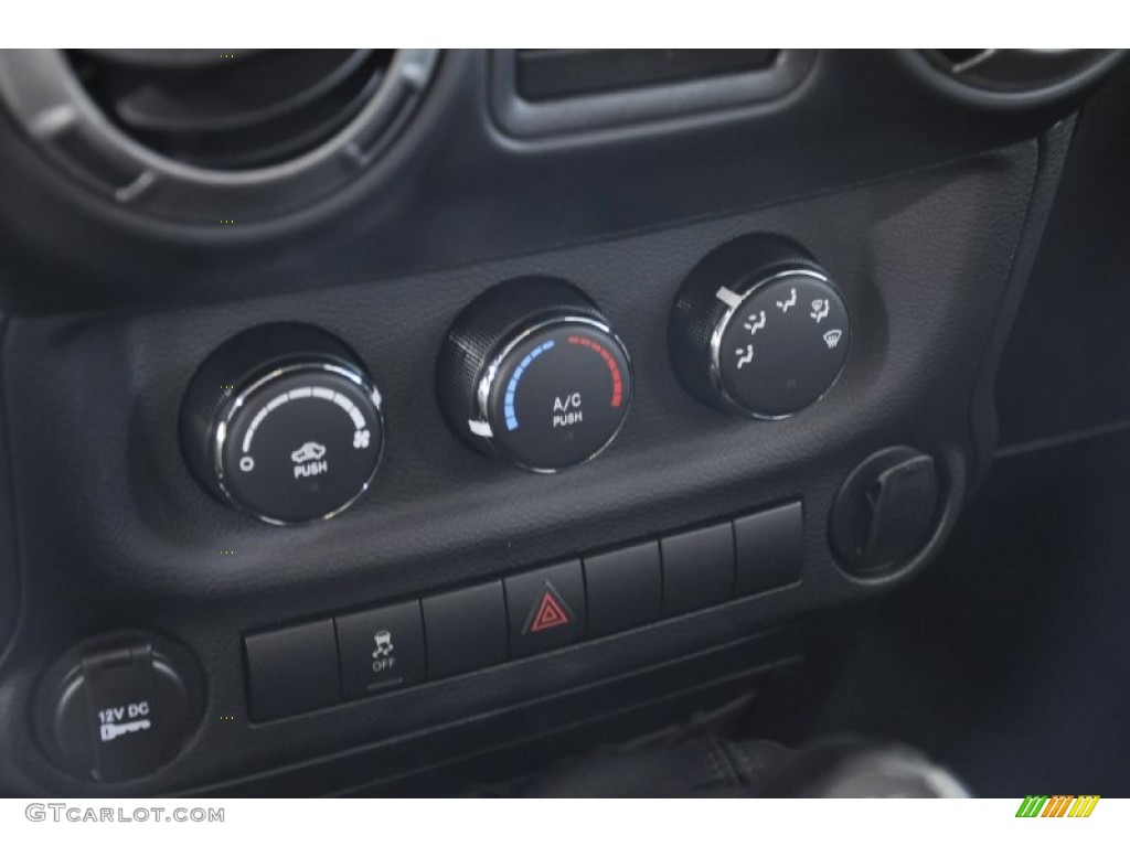 2011 Wrangler Sport 4x4 - Black / Black photo #14