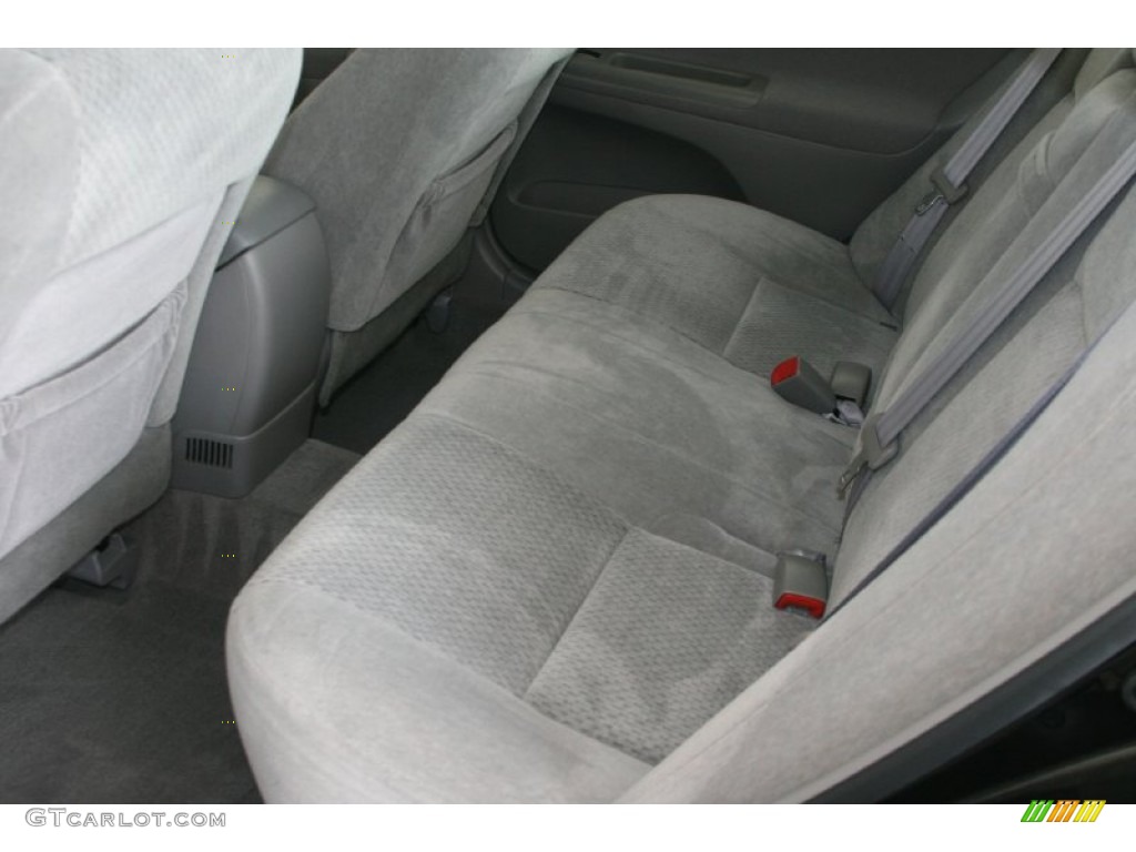 2004 Camry LE - Black / Stone photo #17