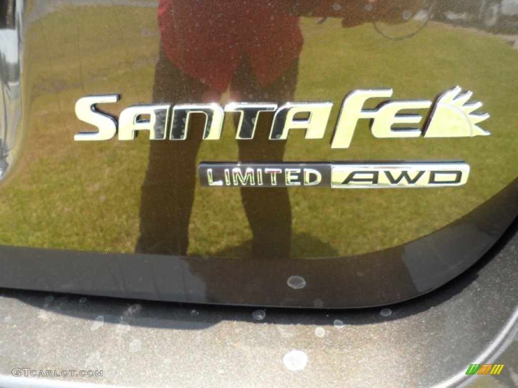 2011 Hyundai Santa Fe Limited AWD Marks and Logos Photo #50416177