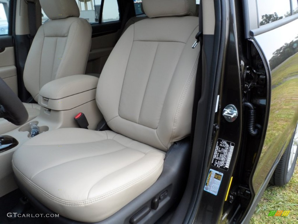 Beige Interior 2011 Hyundai Santa Fe Limited AWD Photo #50416312
