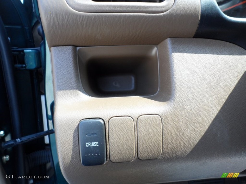 2003 CR-V LX - Clover Green Pearl / Saddle photo #40