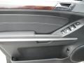 Black - GL 450 4Matic Photo No. 6