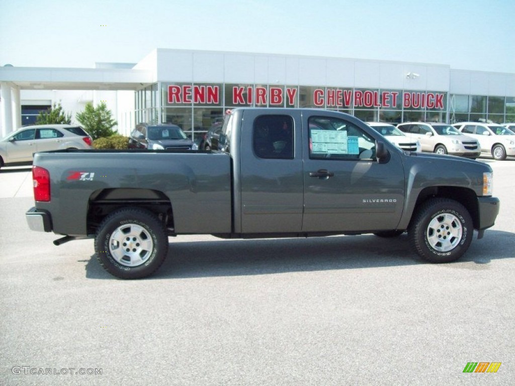 2011 Silverado 1500 LT Extended Cab 4x4 - Steel Green Metallic / Ebony photo #3